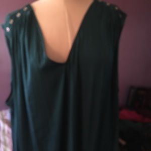 3x Beautiful JLo top!